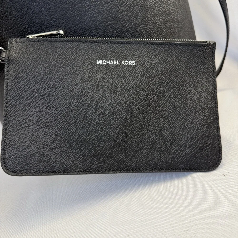 Michael Kors Hayley Large‎ Black Saffiano Leather Tote Bag Shoulder Purse